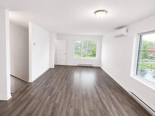 2 bedrooms apartment for rent in Longueuil — photo 6