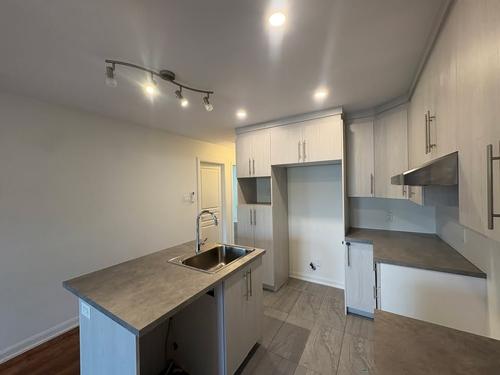 Appartement de 3 chambres à louer à Longueuil — photo 4