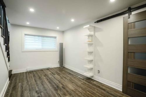 4 bedrooms apartment for rent in Laval — photo 14