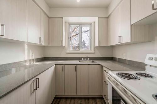 Appartement de 1 chambre à louer à Montreal - Côte-des-Neiges–Notre-Dame-de-Grâce — photo 2