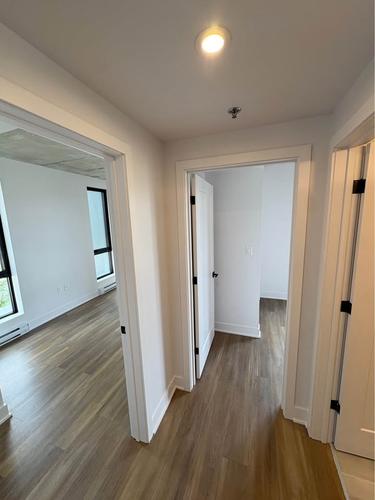 3 bedrooms apartment for rent in Laval — photo 11