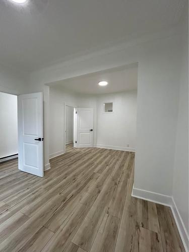 1 bedroom apartment for rent in Montreal - Ville-Marie — photo 4