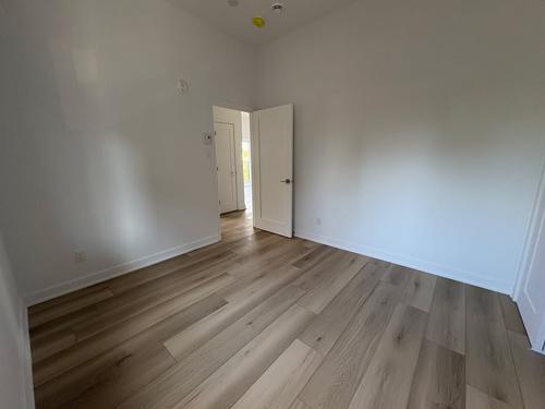 2 bedrooms apartment for rent in Laval — photo 7