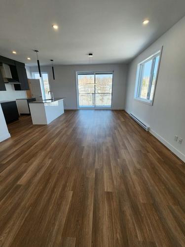 Appartement de 3 chambres à louer à Sherbrooke — photo 4