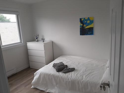4 bedrooms apartment for rent in Laval — photo 6