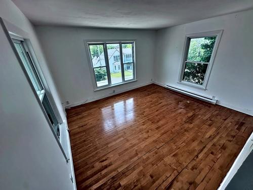 Appartement de 3 chambres à louer à Sherbrooke — photo 2