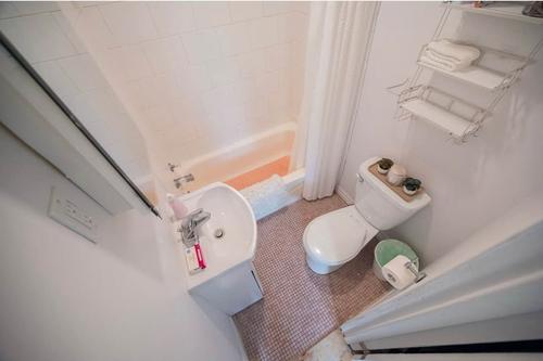 Studio for rent in Montreal - Le Plateau-Mont-Royal — photo 10
