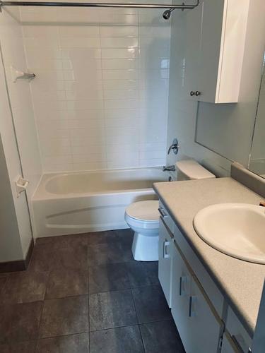 2 bedrooms apartment for rent in Sherbrooke — photo 11