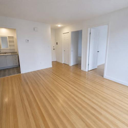 2 bedrooms apartment for rent in Sherbrooke — photo 4