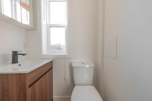 2 bedrooms apartment for rent in Sherbrooke — photo 10
