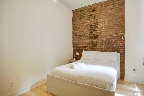 5 bedrooms apartment for rent in Montreal - Le Plateau-Mont-Royal — photo 8
