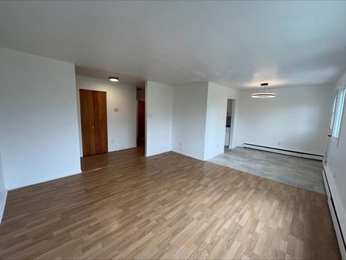 2 bedrooms apartment for rent in Sherbrooke — photo 5