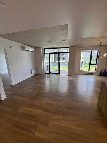 3 bedrooms apartment for rent in Laval — photo 6