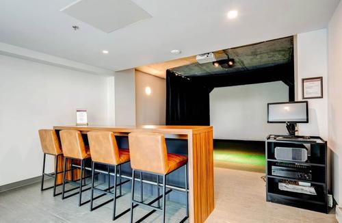 2 bedrooms apartment for rent in Laval — photo 18