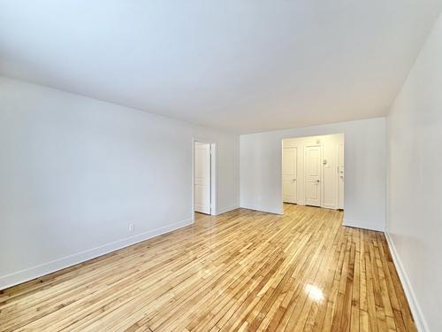 1 bedroom apartment for rent in Montreal - Saint-Laurent — photo 9