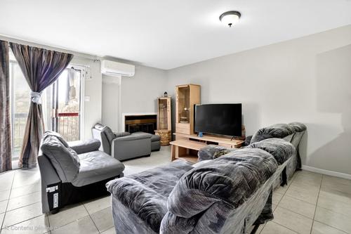 2 bedrooms apartment for rent in Laval — photo 6