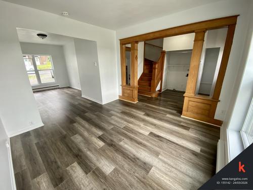 2 bedrooms apartment for rent in Sherbrooke — photo 2