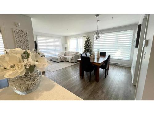 2 bedrooms apartment for rent in Laval — photo 5