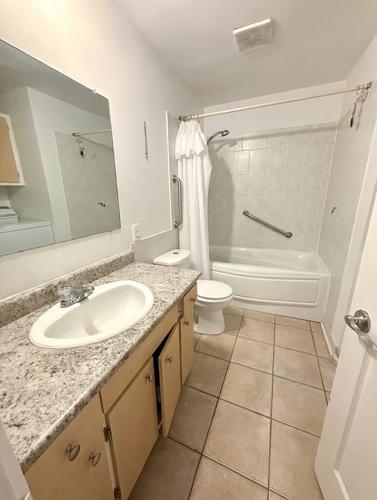 2 bedrooms apartment for rent in Sherbrooke — photo 4