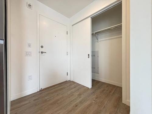 2 bedrooms apartment for rent in Laval — photo 11