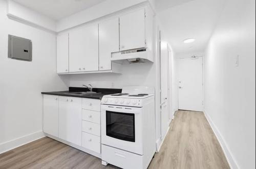Studio à louer à Montreal - Villeray–Saint-Michel–Parc-Extension — photo 4