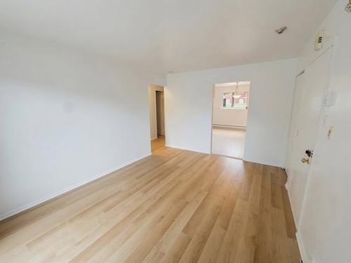 Appartement de 2 chambres à louer à Longueuil — photo 2