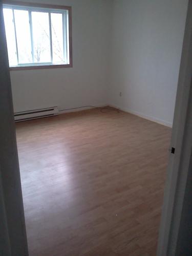 2 bedrooms apartment for rent in Sherbrooke — photo 2