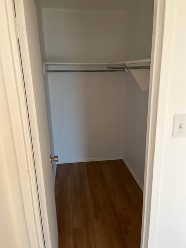 2 bedrooms apartment for rent in Laval — photo 7