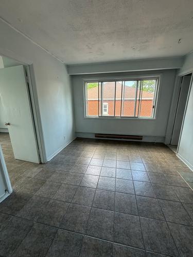 Appartement de 1 chambre à louer à Longueuil — photo 2