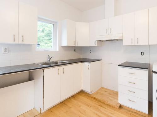 Appartement de 2 chambres à louer à Montreal - Ville-Marie — photo 2