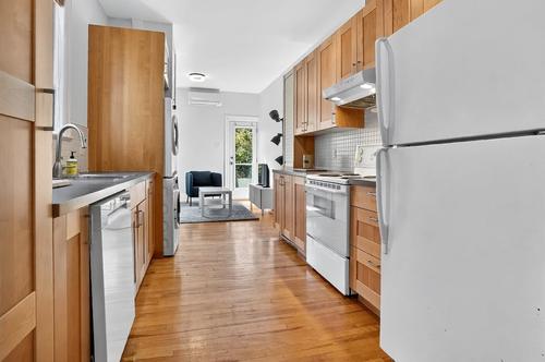 2 bedrooms apartment for rent in Montreal - Le Plateau-Mont-Royal — photo 9