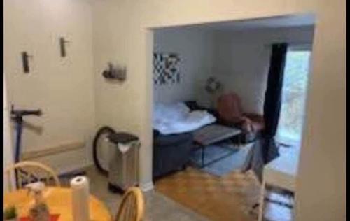 2 bedrooms apartment for rent in Sherbrooke — photo 2