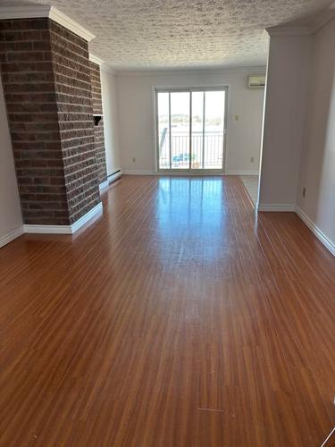 Appartement de 3 chambres à louer à Sherbrooke — photo 3