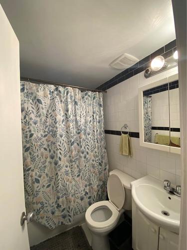 2 bedrooms apartment for rent in Montreal - Ville-Marie — photo 2