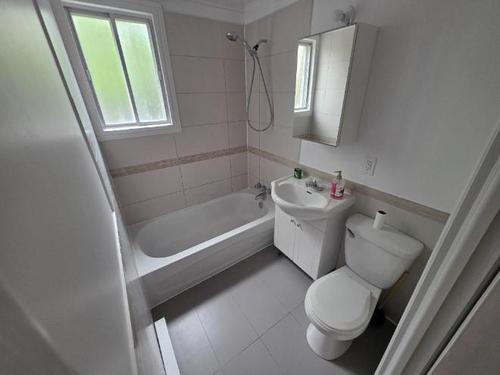 Appartement de 3 chambres à louer à Longueuil — photo 4