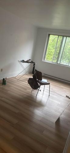 Appartement de 3 chambres à louer à Montreal - Côte-des-Neiges–Notre-Dame-de-Grâce — photo 2