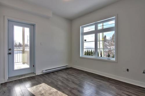 3 bedrooms apartment for rent in Laval — photo 9