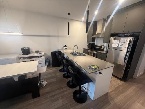 Appartement de 4 chambres à louer à Sherbrooke — photo 2