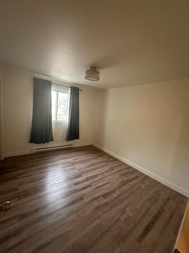 2 bedrooms apartment for rent in Laval — photo 4