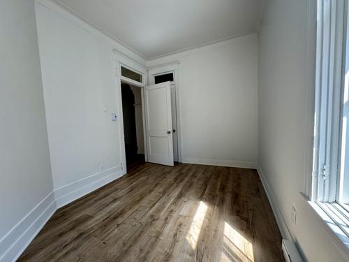 4 bedrooms apartment for rent in Montreal - Ville-Marie — photo 9