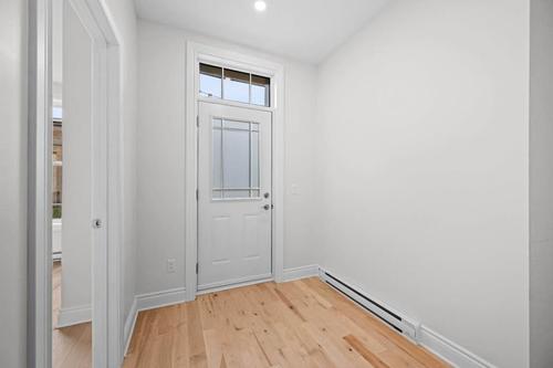 2 bedrooms apartment for rent in Montreal - Le Plateau-Mont-Royal — photo 12