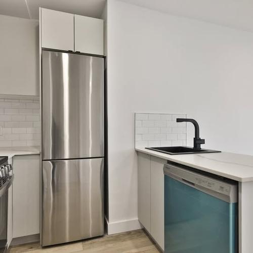 Appartement de 2 chambres à louer à Montreal - Villeray–Saint-Michel–Parc-Extension — photo 3