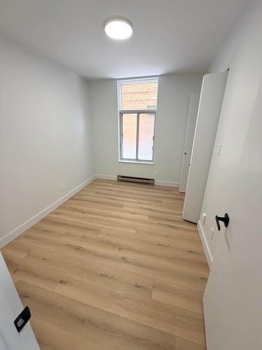 4 bedrooms apartment for rent in Montreal - Le Plateau-Mont-Royal — photo 5