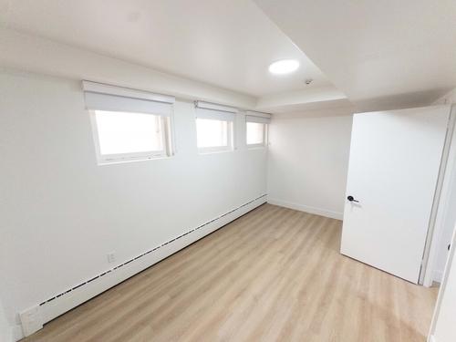 4 bedrooms apartment for rent in Montreal - Le Plateau-Mont-Royal — photo 11