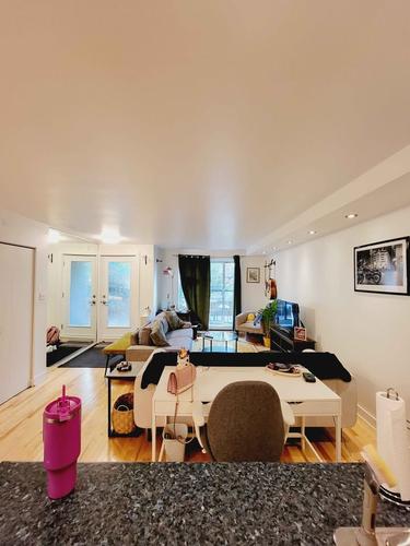 2 bedrooms apartment for rent in Montreal - Le Plateau-Mont-Royal — photo 3