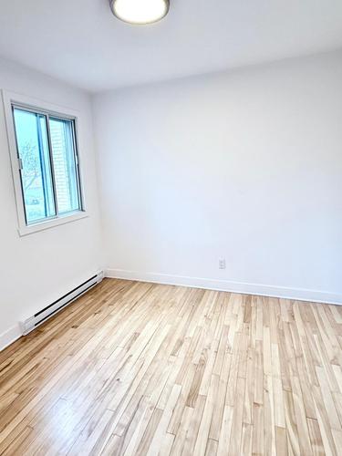 2 bedrooms apartment for rent in Laval — photo 15