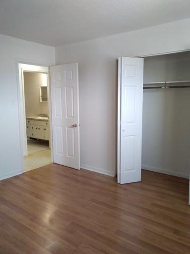 2 bedrooms apartment for rent in Sherbrooke — photo 10