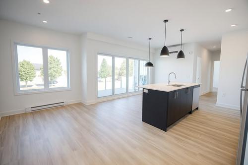 Appartement de 2 chambres à louer à Longueuil — photo 2