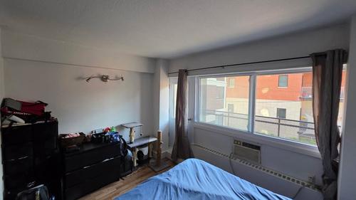 Studio for rent in Montreal - Le Plateau-Mont-Royal — photo 12