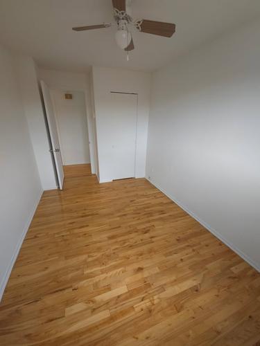 Appartement de 3 chambres à louer à Laval — photo 4